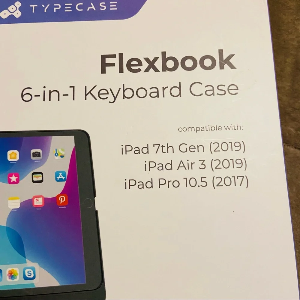 NWT Typecase Flexbook LED illuminated keyboard for iPad